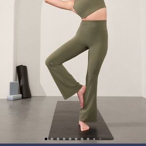 ATHLETA - Elation Ultra High Rise Flare Pant